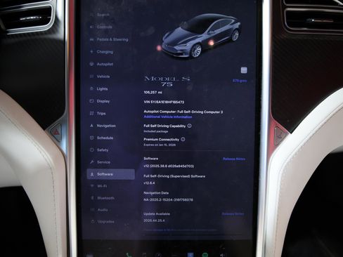 Used 2017 Tesla Model S 75 image 17