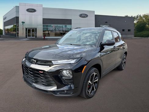 Used 2023 Chevrolet TrailBlazer RS w/ Convenience Package AWD/4WD image 6