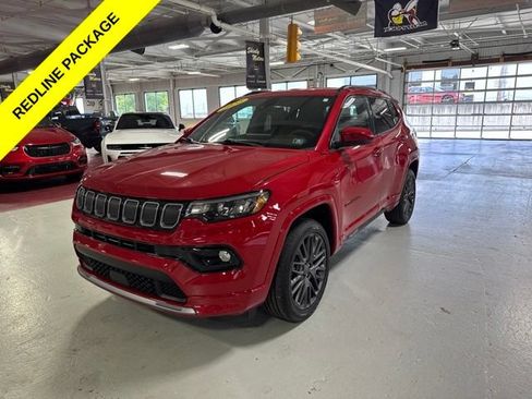 Certified 2022 Jeep Compass Limited AWD/4WD image 1