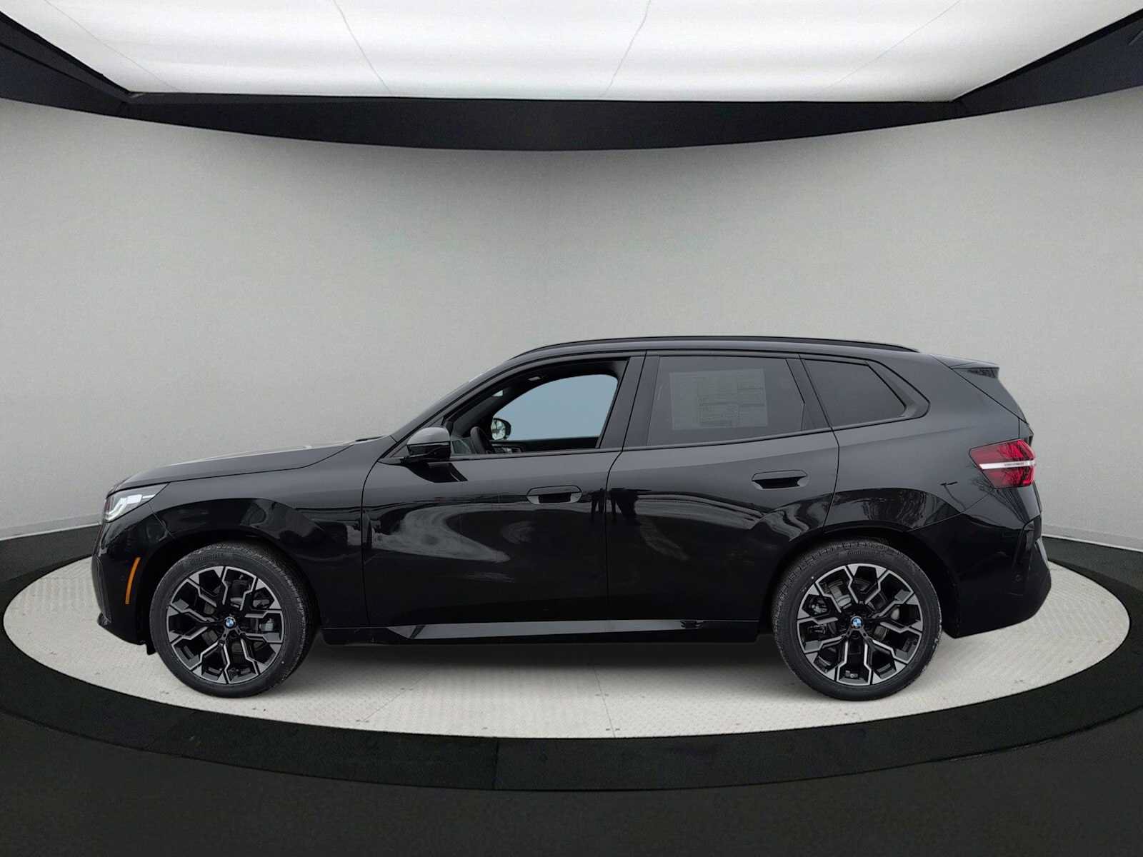 Used 2026 BMW X3 xDrive30i w/ Premium Package AWD/4WD image 5
