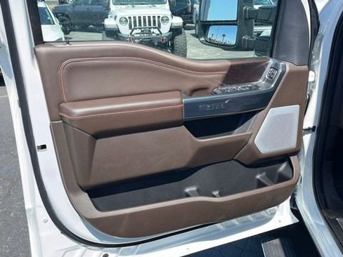 Used 2025 Ford F350 King Ranch AWD/4WD image 10