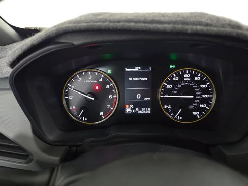 Used 2024 Subaru Crosstrek 2.5i Sport AWD/4WD image 31