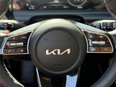 Certified 2024 Kia Seltos S FWD image 27