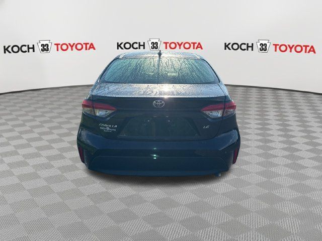 Used 2024 Toyota Corolla LE FWD image 7