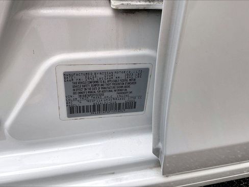 Used 2015 Nissan Sentra SV image 16