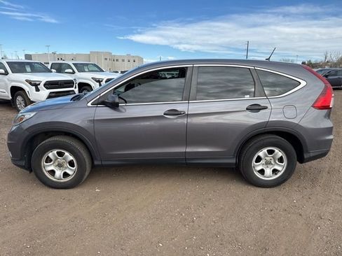 Used 2015 Honda CR-V LX image 2
