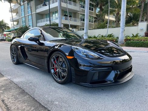 Used 2021 Porsche 718 Cayman GT4 image 1