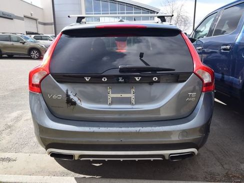 Used 2018 Volvo V60 T5 Cross Country w/ Convenience Package image 5