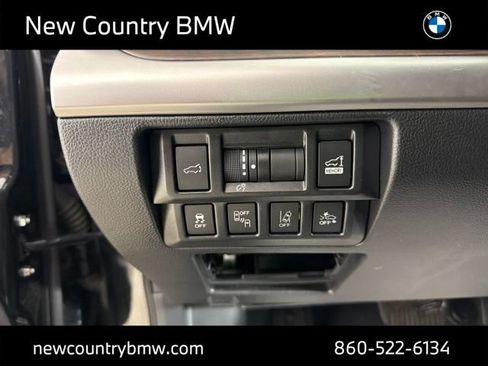 Used 2019 Subaru Outback 2.5i Limited AWD/4WD image 13