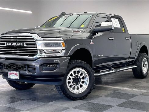 Used 2022 RAM 2500 Laramie AWD/4WD image 12