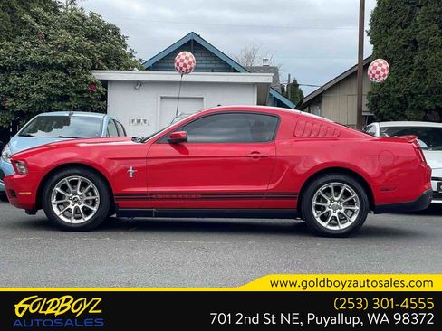 Used 2010 Ford Mustang Coupe RWD image 7