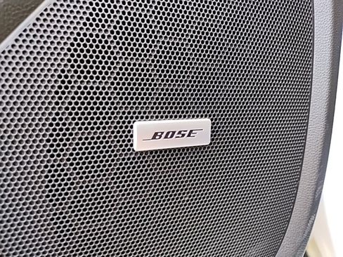 Used 2020 Chevrolet Traverse RS image 25