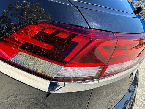 New 2026 Volkswagen Atlas Cross Sport SE image 14