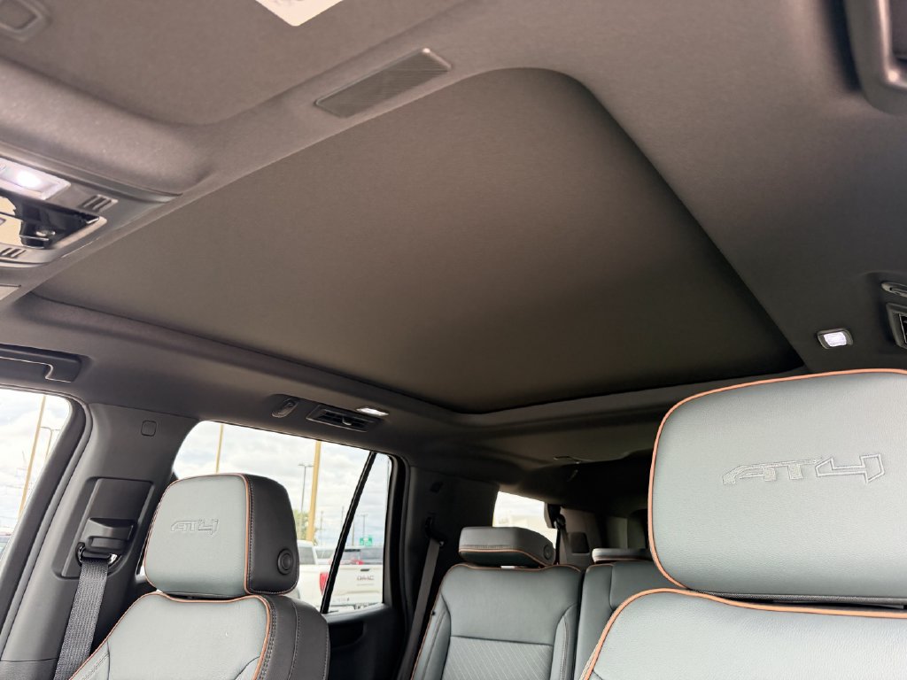 New 2027 GMC Yukon AT4 w/ AT4 Premium Plus Package AWD/4WD image 22