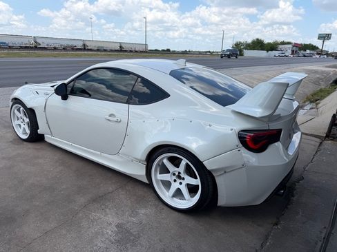 Used 2016 Scion FR-S RWD image 10