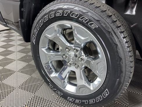 Used 2022 RAM 1500 Big Horn AWD/4WD image 16