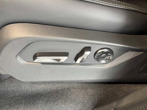New 2026 Acura MDX SH-AWD w/ Technology Package image 17