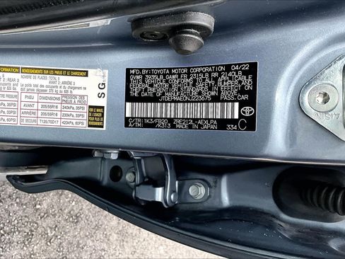 Used 2022 Toyota Corolla LE FWD image 34