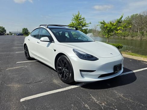 Used 2023 Tesla Model 3 Standard Range RWD image 73