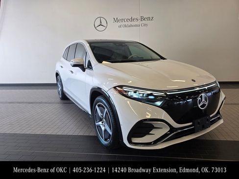 Used 2023 Mercedes-Benz EQS 450+ SUV image 3