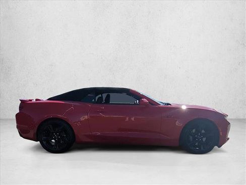 Used 2023 Chevrolet Camaro LT w/ Technology Package image 6