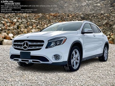 Used 2019 Mercedes-Benz GLA 250 4MATIC image 1
