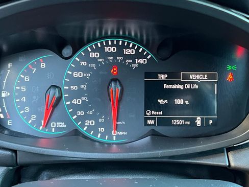 Used 2022 Chevrolet Trax LT w/ LT Convenience Package image 15