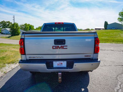 Used 2014 GMC Sierra 1500 SLT w/ All-Terrain Package AWD/4WD image 4