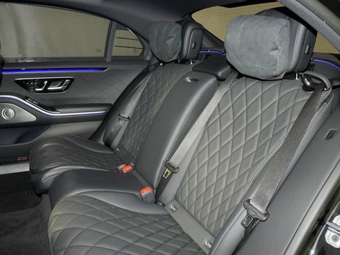 Used 2025 Mercedes-Benz S 580 4MATIC Sedan image 33