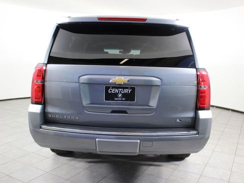 Used 2018 Chevrolet Suburban Premier image 10