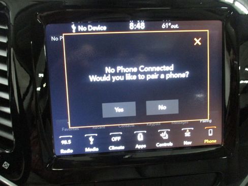 Used 2019 Jeep Cherokee Limited w/ Luxury Group AWD/4WD image 29