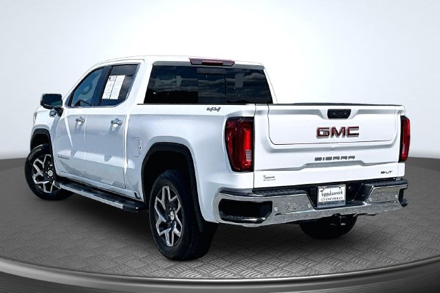 Used 2024 GMC Sierra 1500 SLT w/ SLT Premium Plus Package AWD/4WD image 4