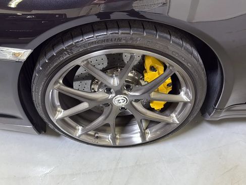 Used 2011 Porsche 911 Turbo S AWD/4WD image 34