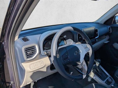 New 2026 Hyundai Venue SEL image 12