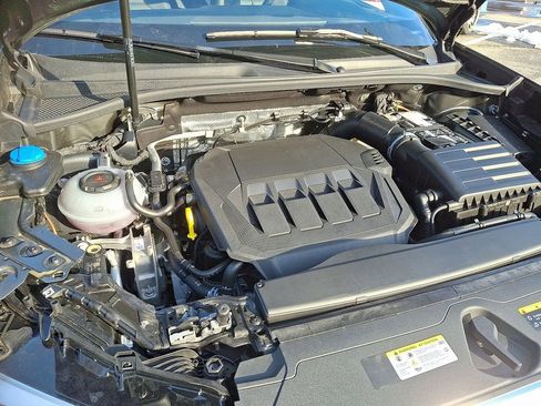 Used 2024 Audi Q3 2.0T Premium Plus w/ Premium Plus Package image 30