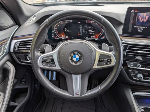 Used 2022 BMW 530i 530i w/ M Sport Package image 26