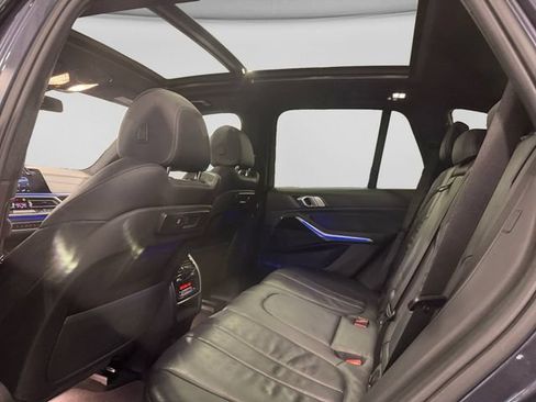 Used 2019 BMW X5 xDrive40i AWD/4WD image 9