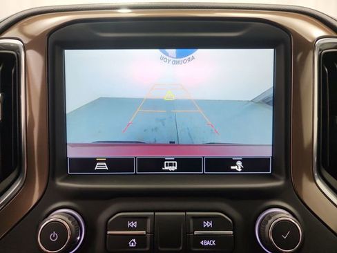 Used 2021 Chevrolet Silverado 1500 High Country w/ Safety Package II image 28