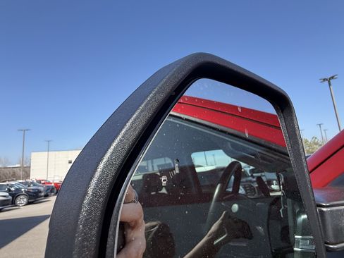 Used 2024 Ford F250 Lariat w/ Lariat Ultimate Package image 37