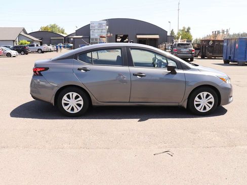 Used 2023 Nissan Versa S w/ Trunk Package FWD image 4