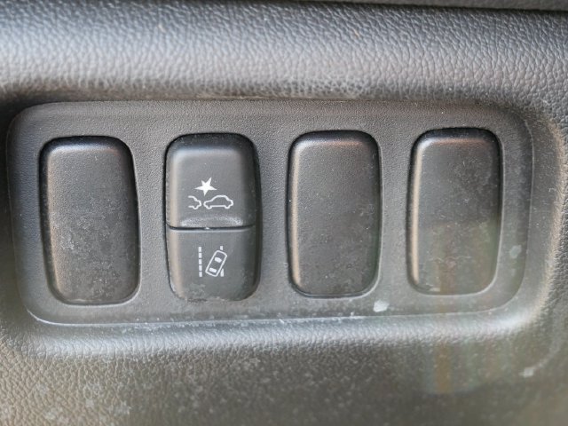 Used 2025 Mitsubishi Outlander Sport ES AWD/4WD image 17