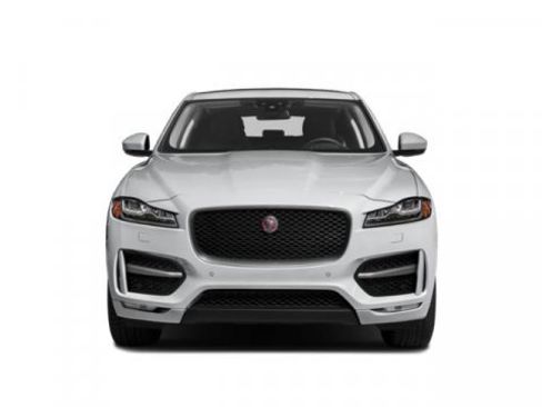 Used 2018 Jaguar F-PACE R-Sport image 4