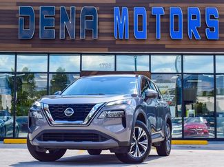 Used 2021 Nissan Rogue SV image 1