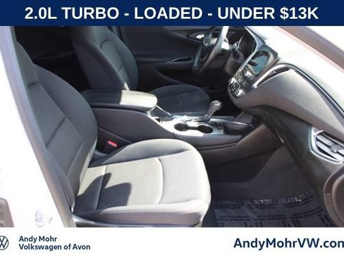 Used 2016 Chevrolet Malibu LT FWD image 18