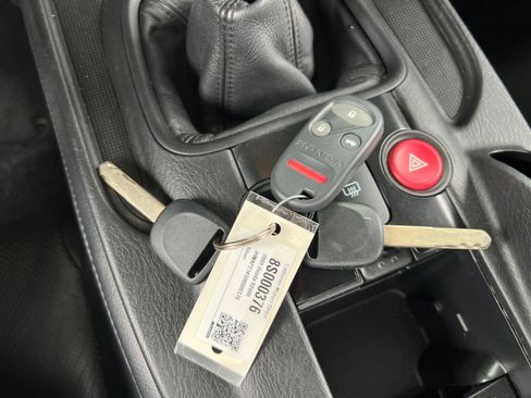 Used 2008 Honda S2000 image 17