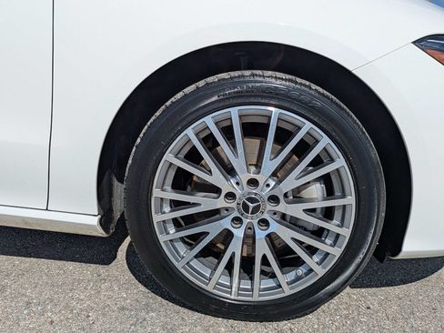Used 2025 Mercedes-Benz CLA 250 image 11