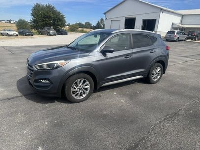 Used 2017 Hyundai Tucson SE w/ SE Popular Package 02