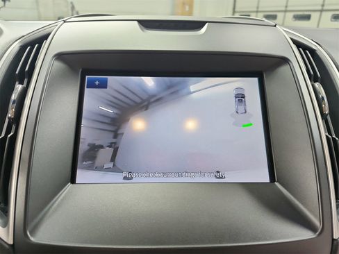 Used 2020 Ford Edge SEL w/ Convenience Package image 29