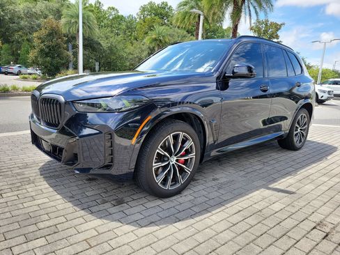 Used 2025 BMW X5 xDrive40i w/ Executive Package AWD/4WD image 6