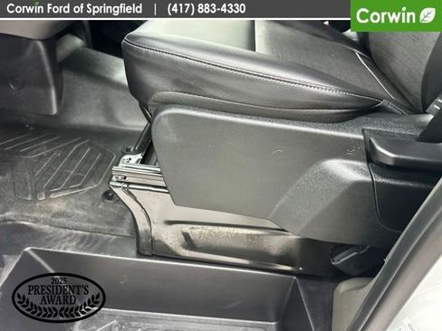 New 2026 Ford Transit 250 148 Medium Roof w/ Load Area Protection Package RWD image 33